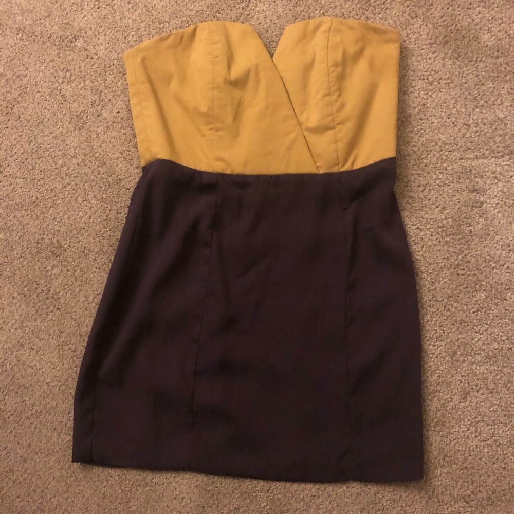 Strapless dress